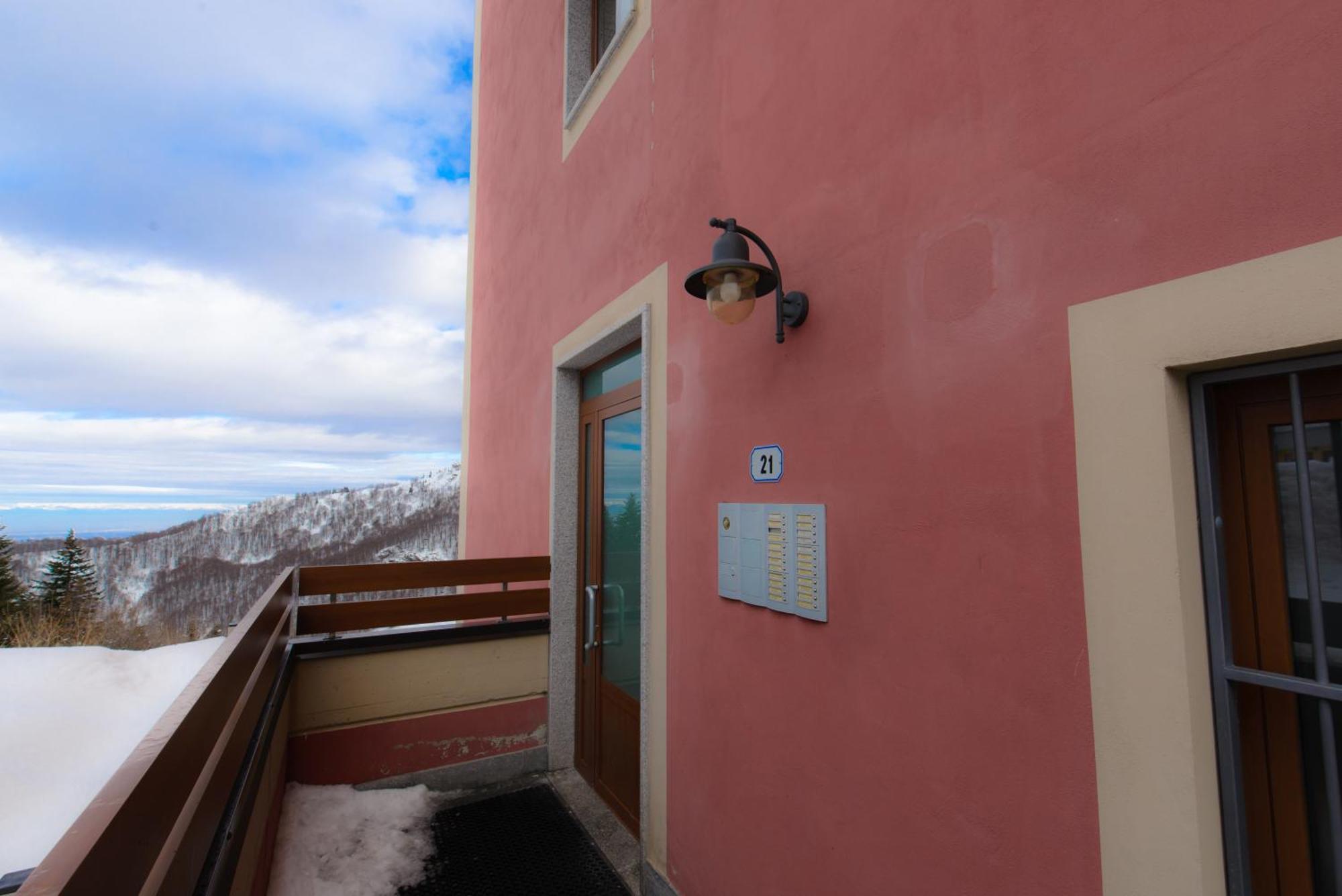 Zona Portici Apartman Prato Nevoso Szoba fotó